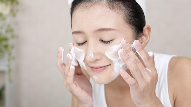 Làm sạch da không khó với các nguyên tắc sau